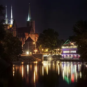 Schronisko Na Wyspie Wrocław